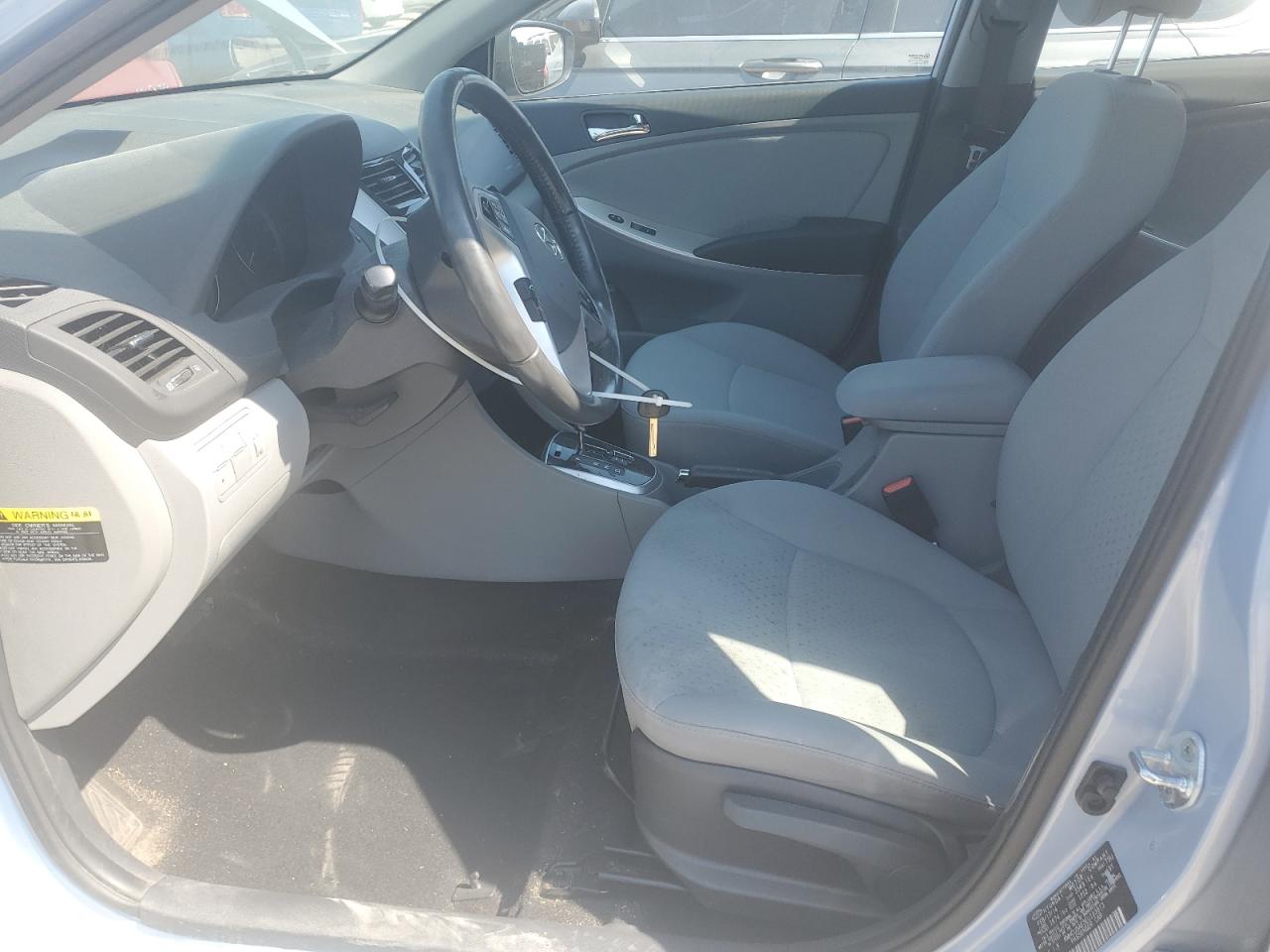 2014 Hyundai Accent Gls VIN: KMHCU5AE3EU163813 Lot: 80438365