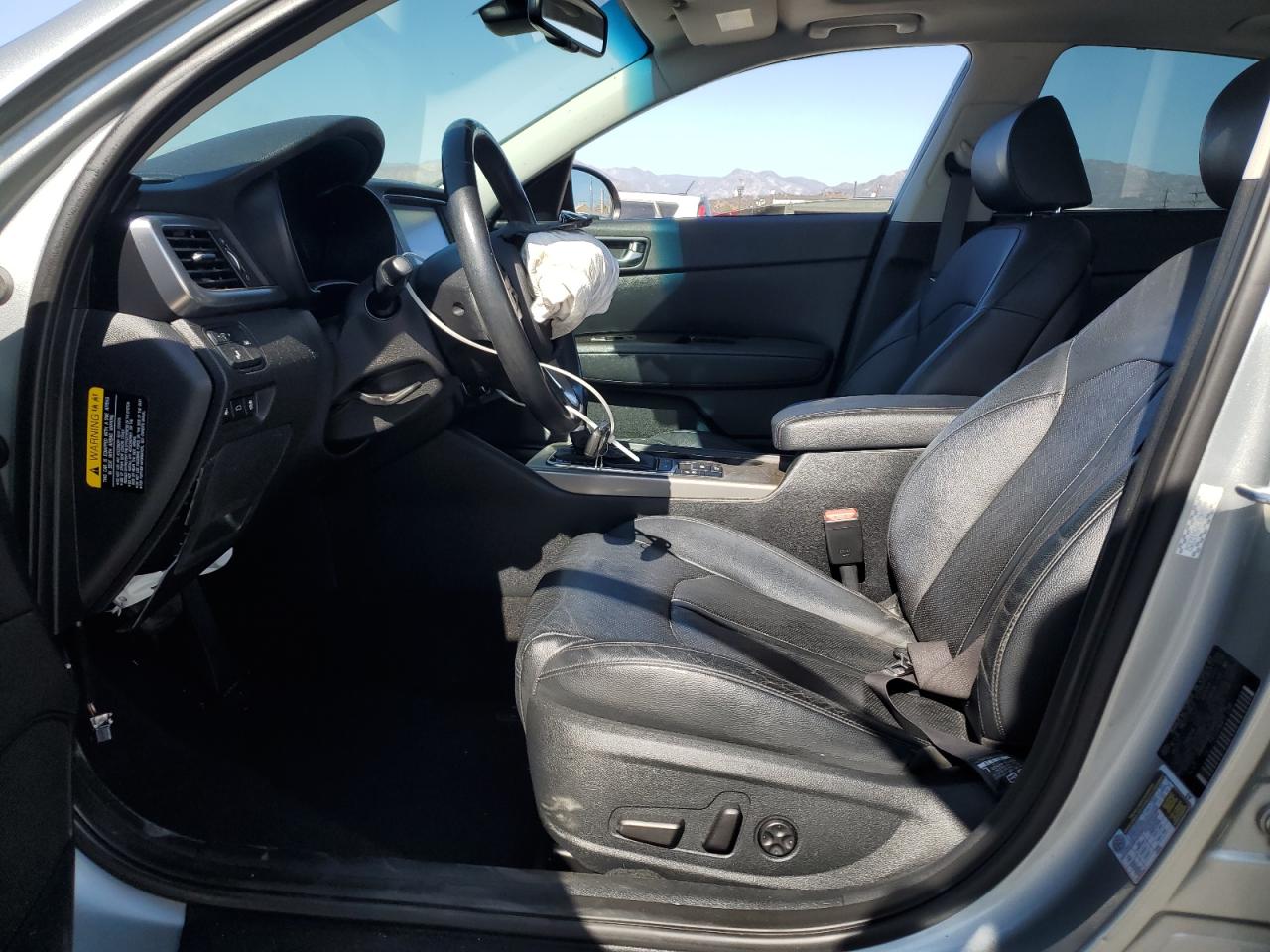 2017 Kia Optima Hybrid VIN: KNAGU4LE5H5012352 Lot: 72010635