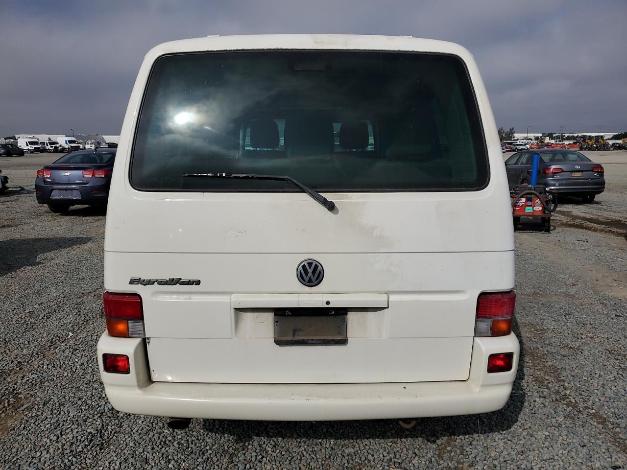 2002 Volkswagen Eurovan Mv VIN: WV2MB47082H018924 Lot: 81660045