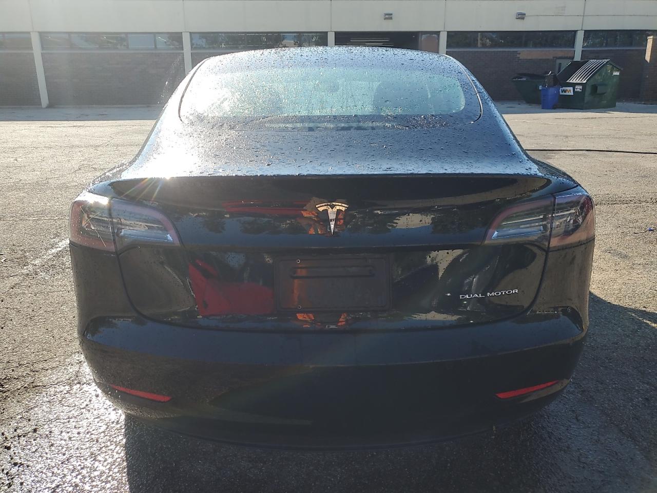 2022 Tesla Model 3 VIN: 5YJ3E1EB3NF305032 Lot: 80851955