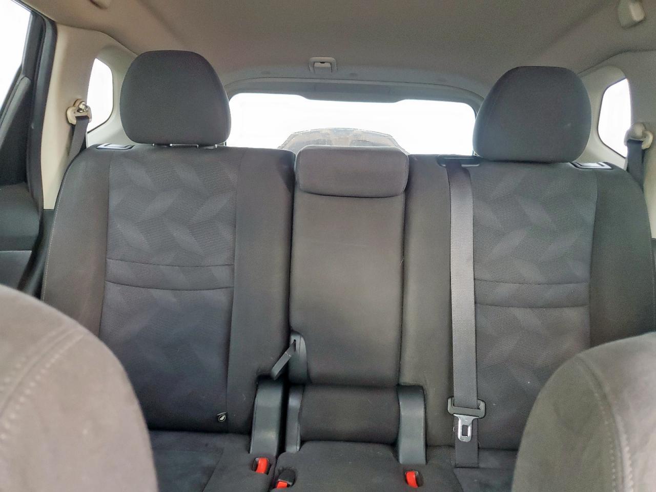 2015 Nissan Rogue S VIN: KNMAT2MT1FP578619 Lot: 81820255