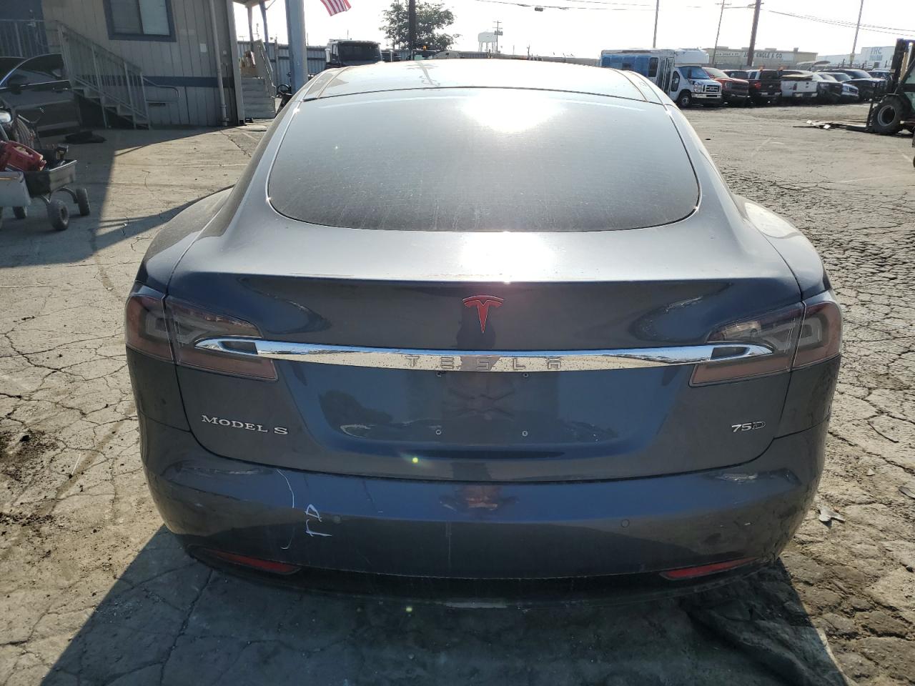 2018 Tesla Model S VIN: 5YJSA1E27JF283456 Lot: 81677415