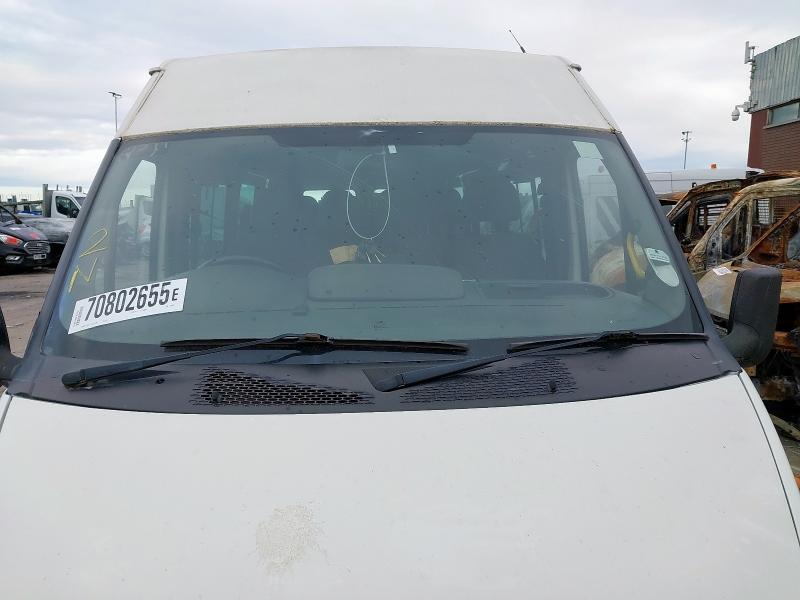 2005 FORD TRANSIT MINIBUS 