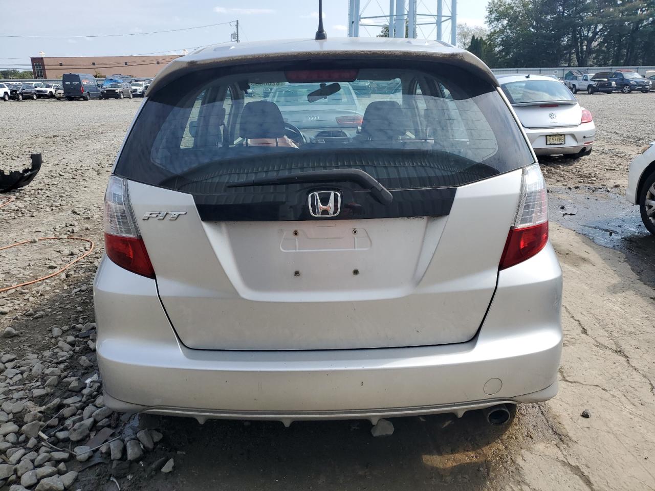 2011 Honda Fit Sport VIN: JHMGE8G52BC000775 Lot: 82083855