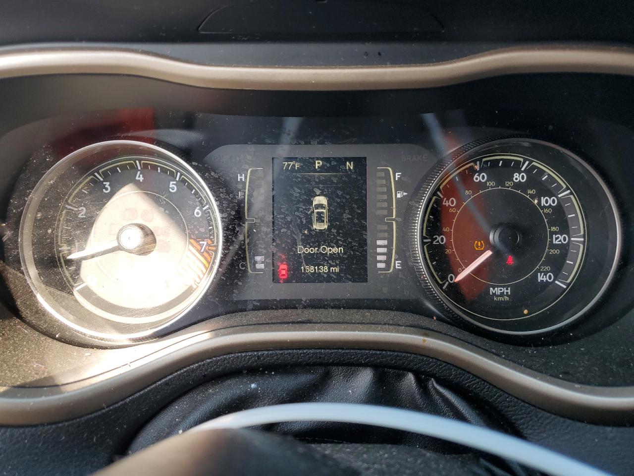 2014 Jeep Cherokee Latitude VIN: 1C4PJLCSXEW321171 Lot: 70895795