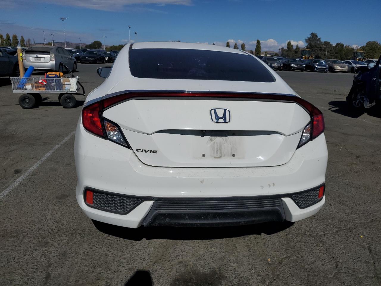 2018 Honda Civic Lx VIN: 2HGFC4B02JH306234 Lot: 82076905