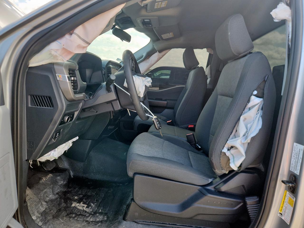 2024 Ford F150 Xl VIN: 1FTMF1K56RKD51348 Lot: 81235525