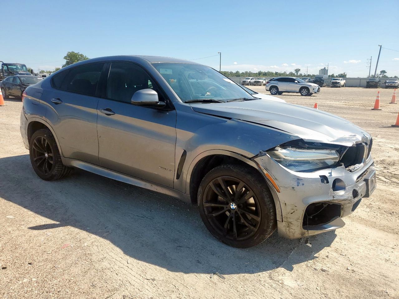 Фото: 5UXKU2C5XG0N80740