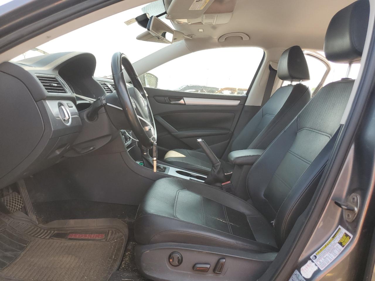 2013 Volkswagen Passat Se VIN: 1VWBP7A33DC066064 Lot: 71624875