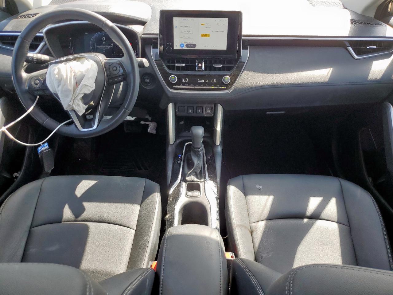 2024 Toyota Corolla Cross Xle VIN: 7MUDAAAG0RV101085 Lot: 82064035
