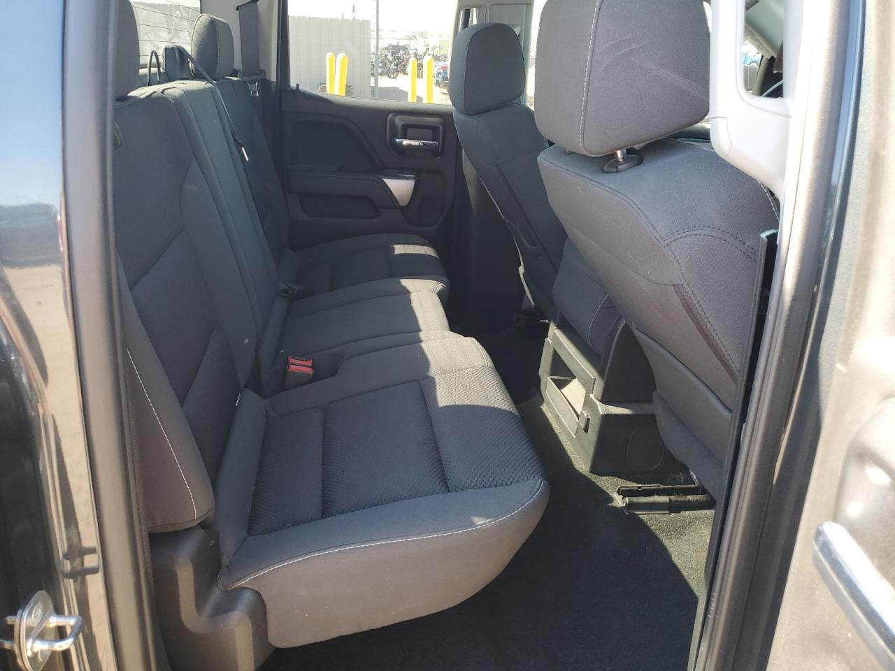 2018 Chevrolet Silverado K1500 Lt VIN: 1GCVKREC1JZ300375 Lot: 84191505