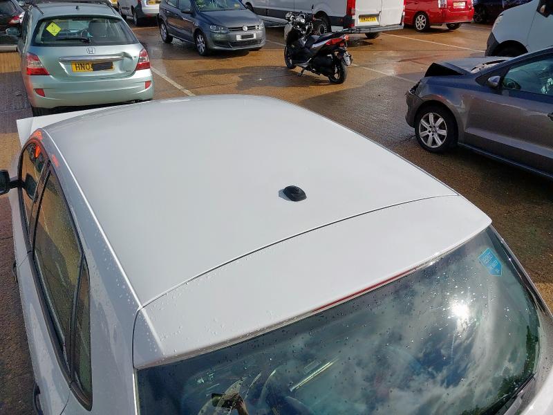 2015 VOLKSWAGEN POLO 1.0 S 5DR [AC]