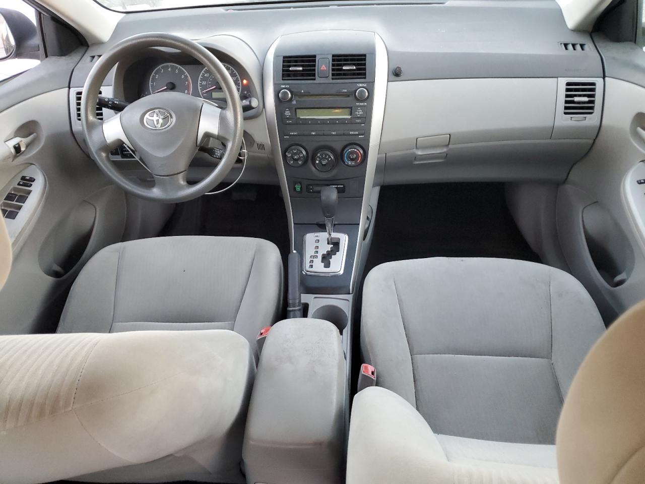 2010 Toyota Corolla Base VIN: 1NXBU4EE9AZ252148 Lot: 84228685