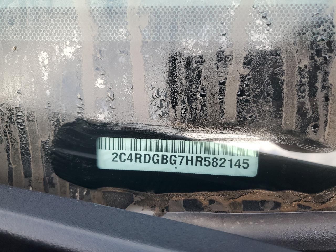 2017 Dodge Grand Caravan Se VIN: 2C4RDGBG7HR582145 Lot: 82140485