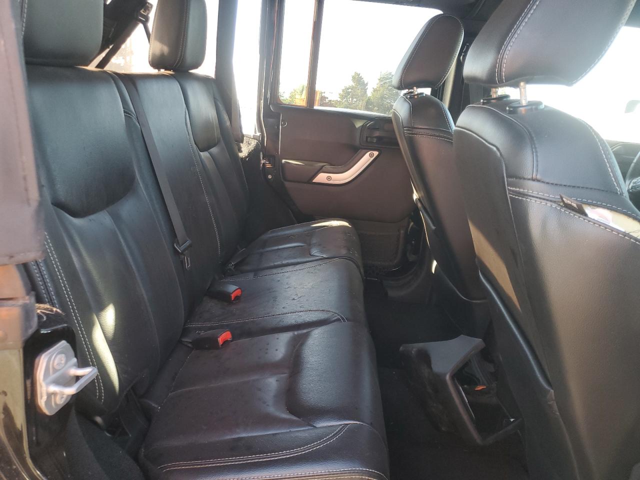 2015 Jeep Wrangler Unlimited Sahara VIN: 1C4HJWEG3FL602438 Lot: 81493095