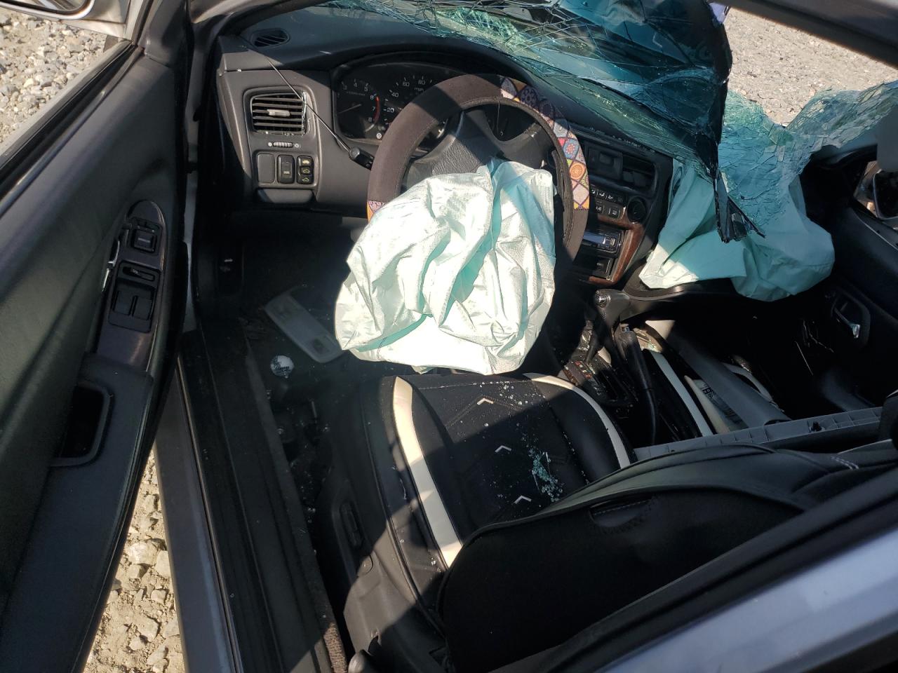 2000 Honda Accord Ex VIN: 1HGCG3251YA007565 Lot: 81403475