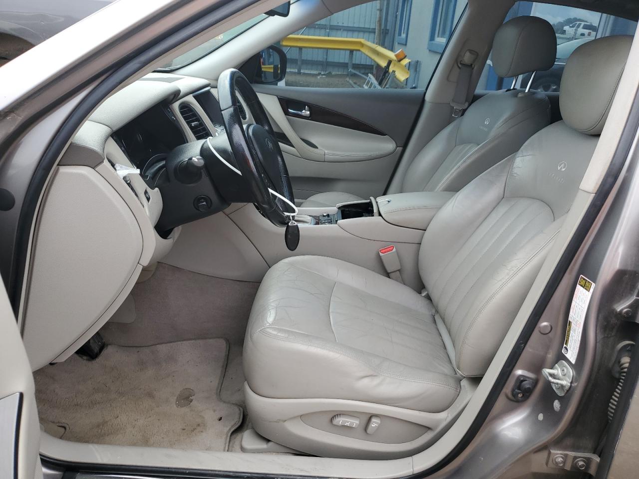 2010 Infiniti Ex35 Base VIN: JN1AJ0HPXAM700303 Lot: 81118955