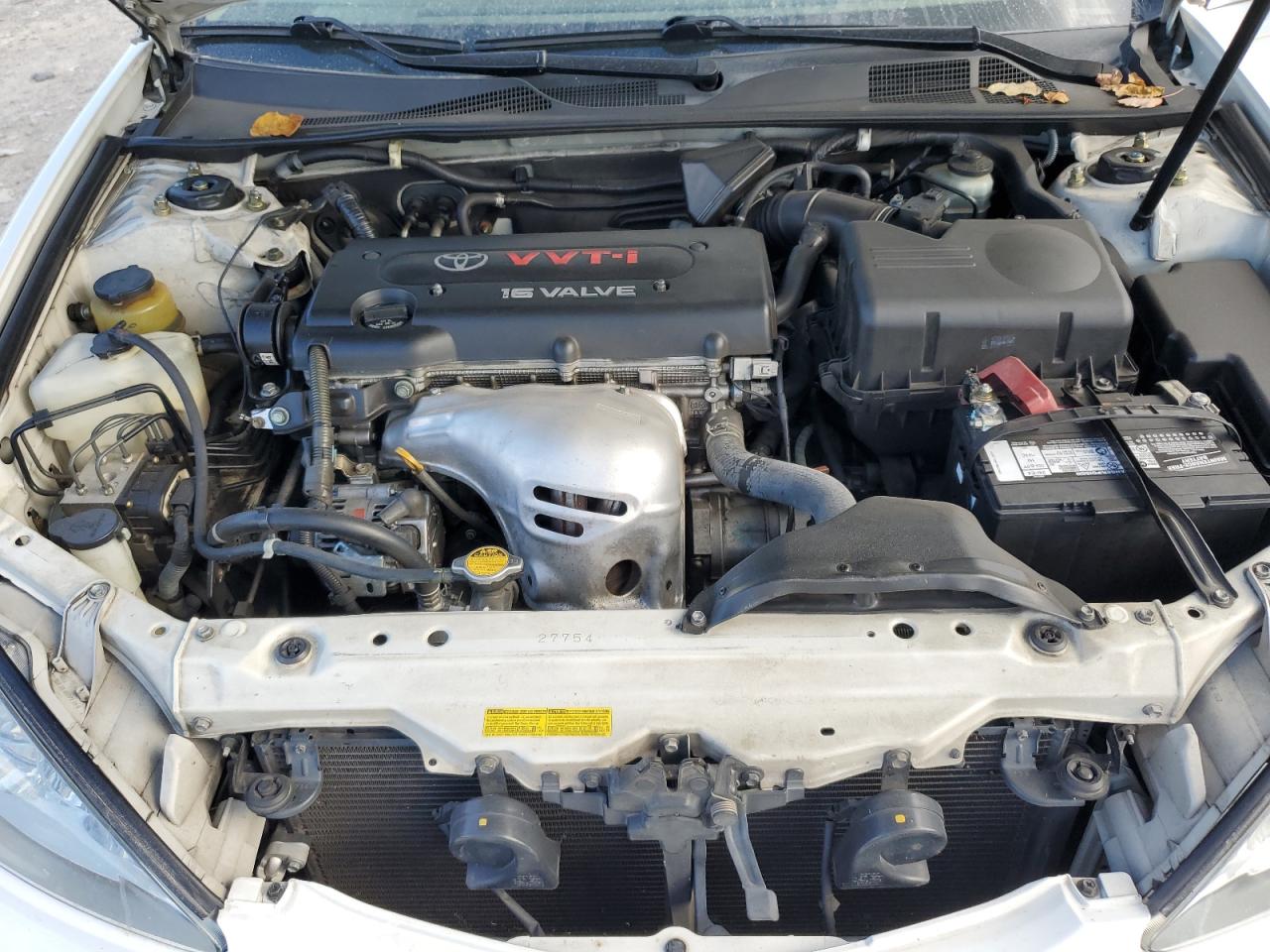 2002 Toyota Camry Le VIN: 4T1BE32K52U112567 Lot: 84189535