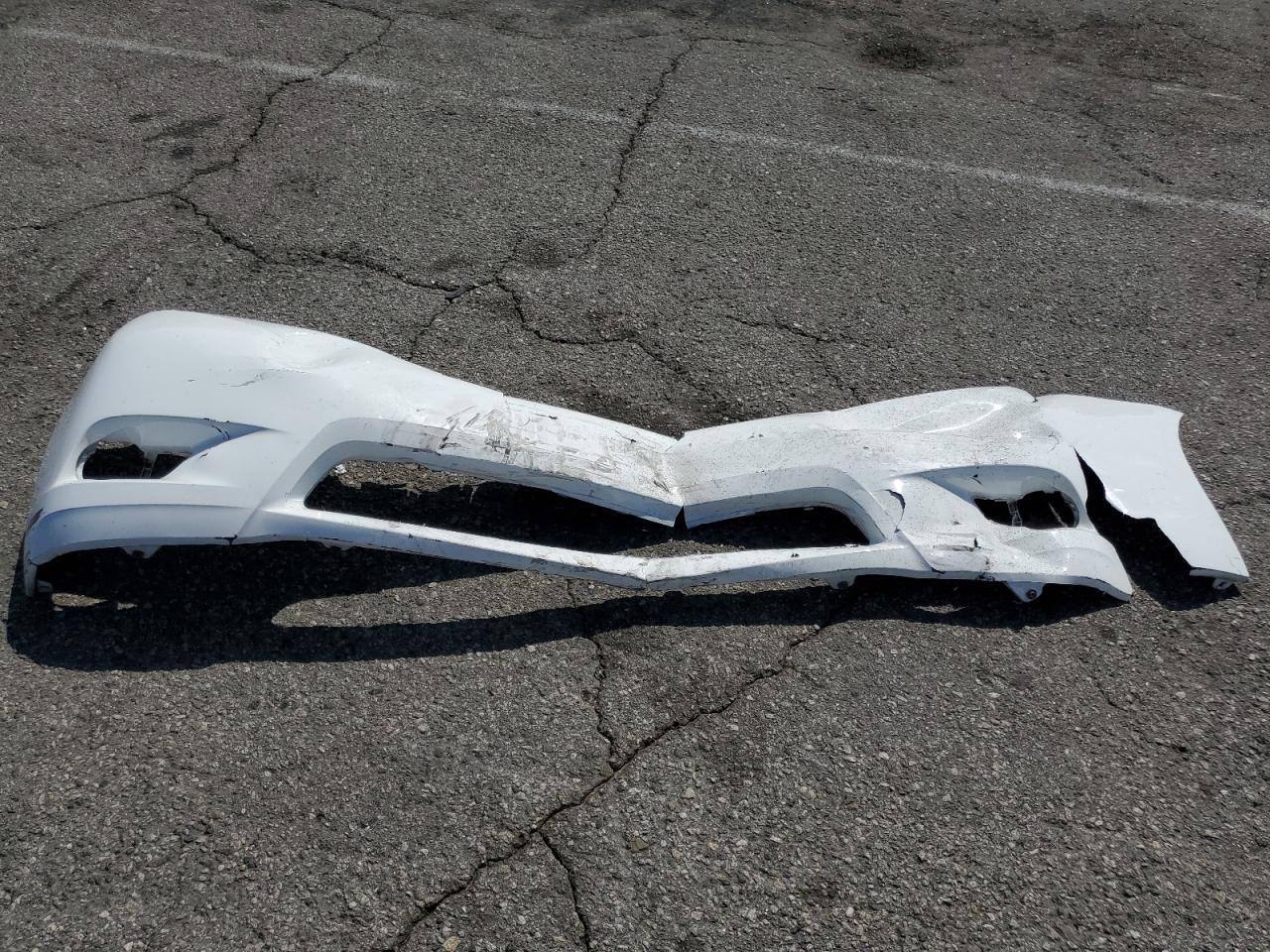 2011 Toyota Sienna Base VIN: 5TDKA3DC3BS003468 Lot: 84068455