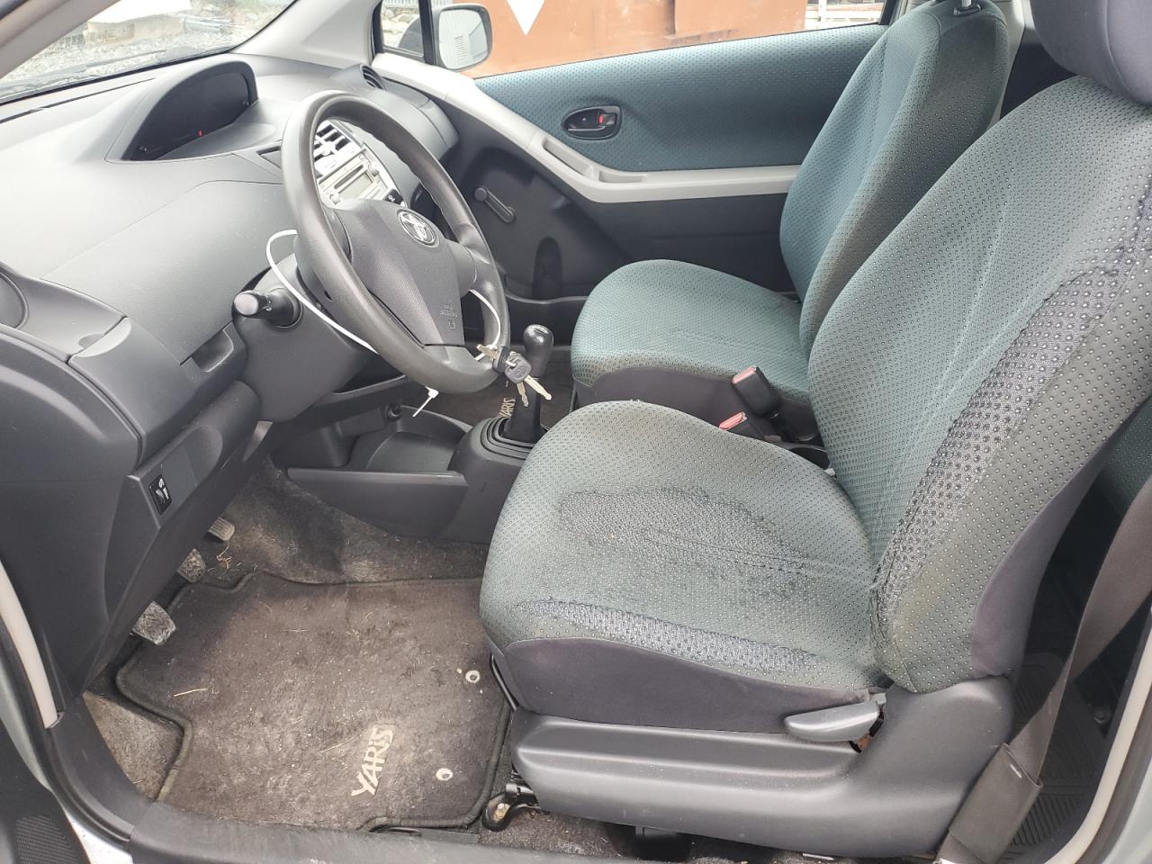 2008 Toyota Yaris VIN: JTDJT923X85218792 Lot: 81251575