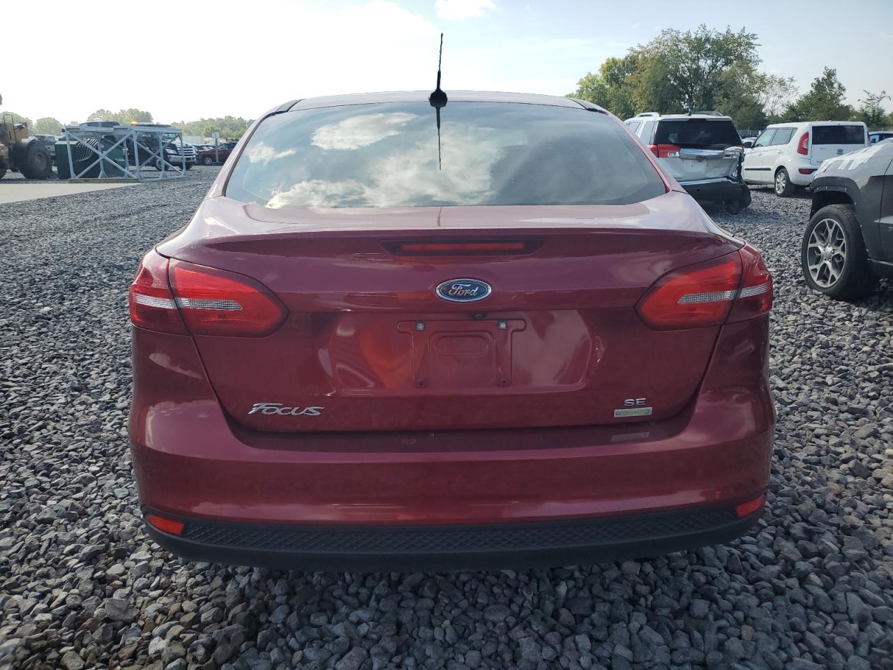 2017 Ford Focus Se VIN: 1FADP3FE3HL316994 Lot: 71198795