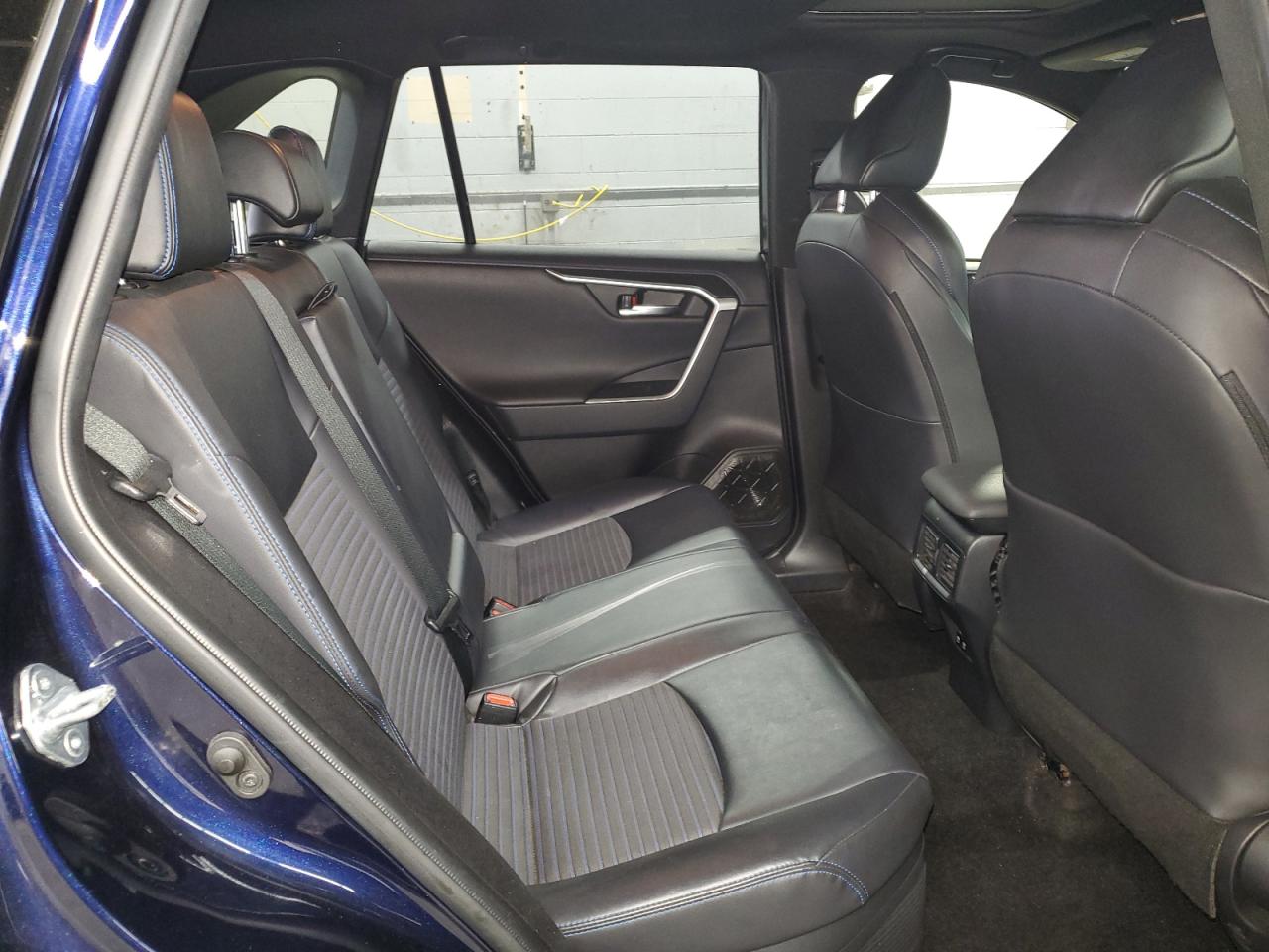 2020 Toyota Rav4 Xse VIN: JTMEWRFV5LD545409 Lot: 81457925