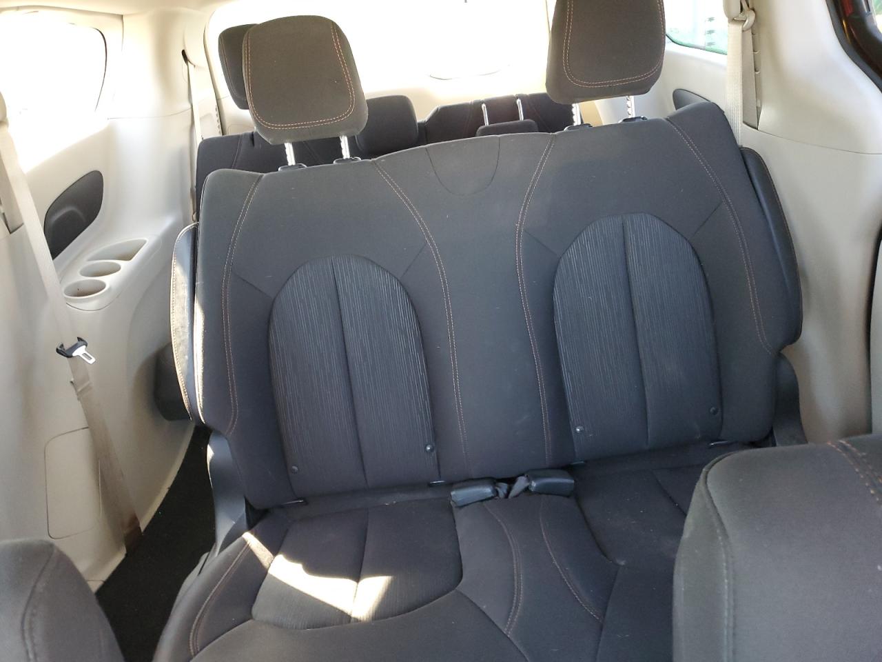 2018 Chrysler Pacifica L VIN: 2C4RC1AG9JR122105 Lot: 81696415