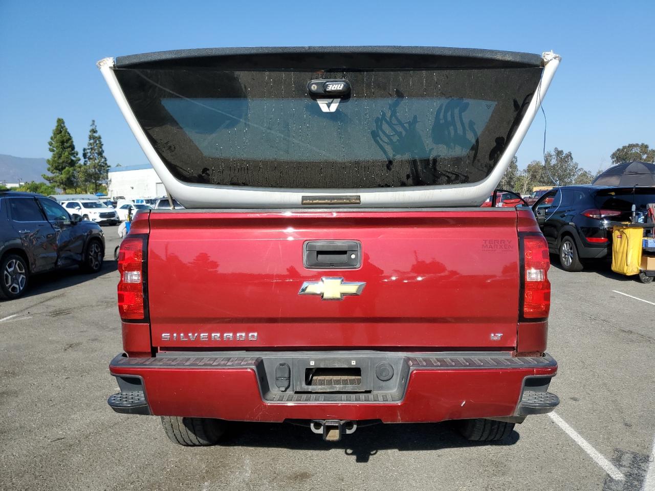 2018 Chevrolet Silverado K1500 Lt VIN: 3GCUKREC1JG200773 Lot: 81760605