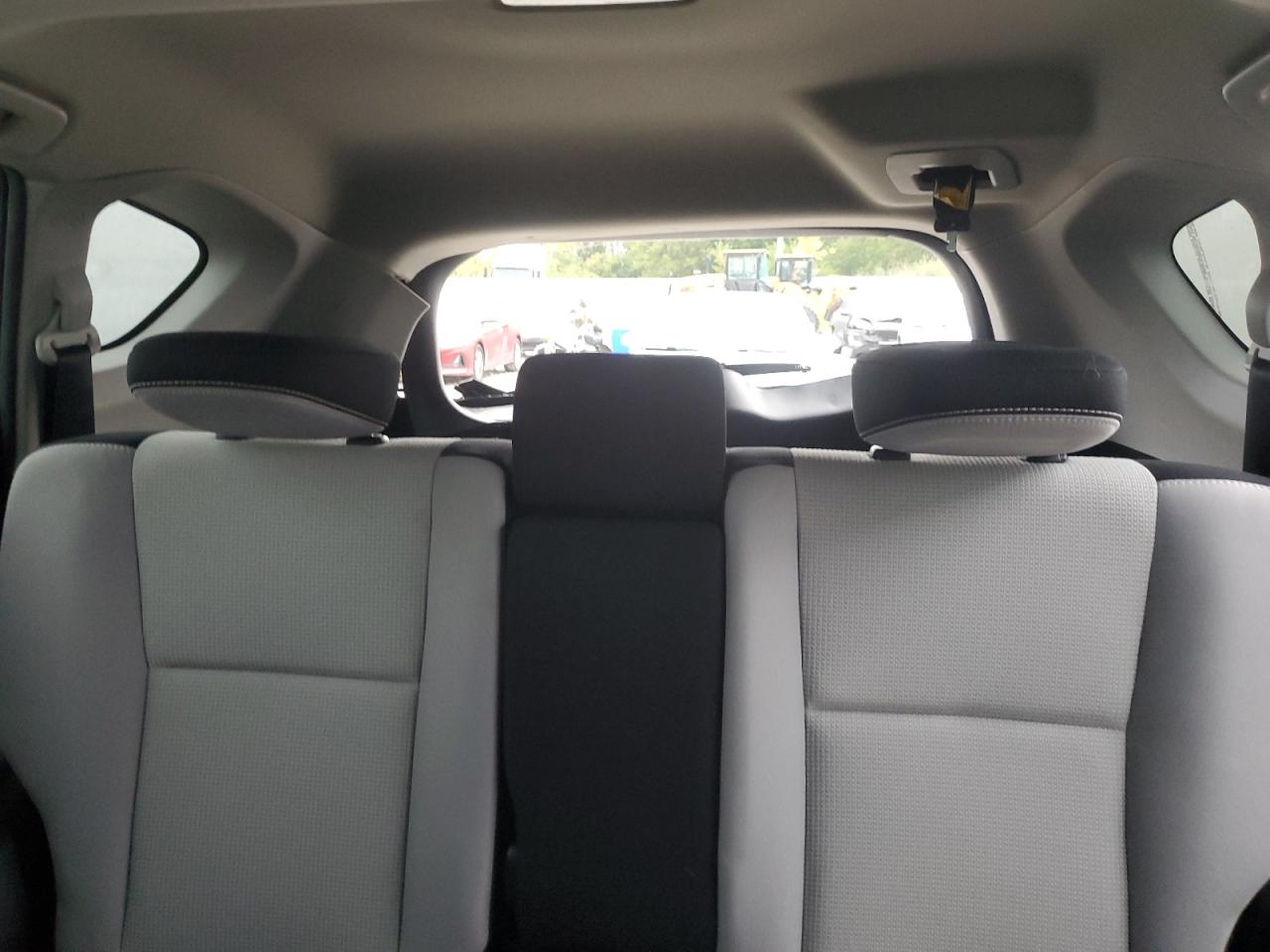 2017 Toyota Rav4 Xle VIN: 2T3RFREV4HW600512 Lot: 81761795