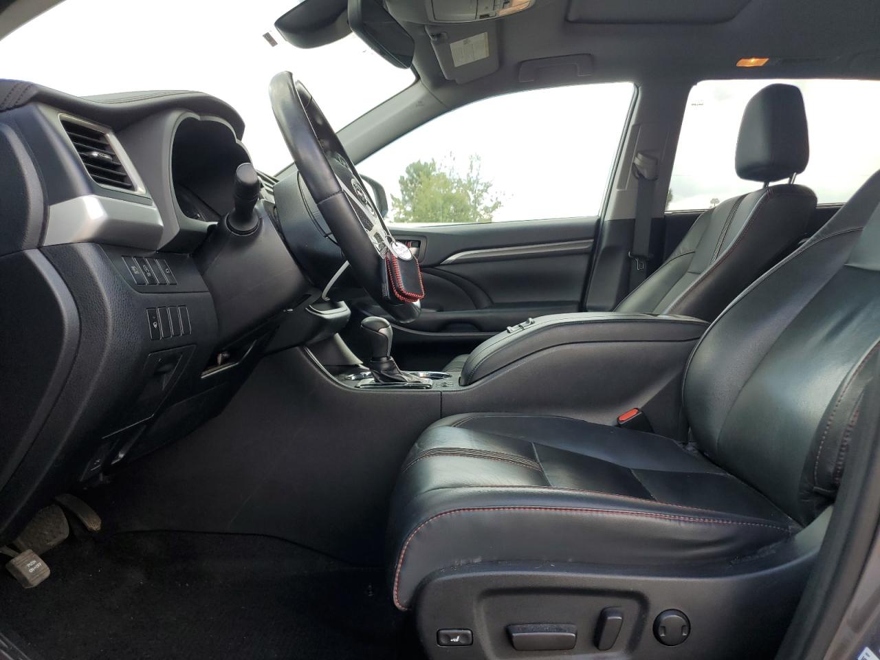 2019 Toyota Highlander Se VIN: 5TDKZRFH3KS574527 Lot: 81741215