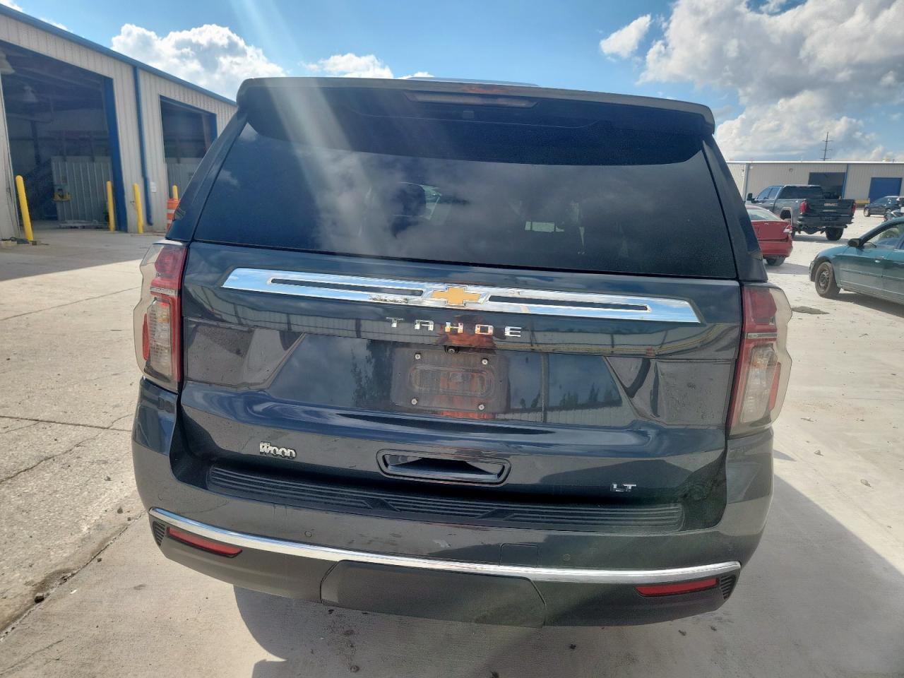 2021 Chevrolet Tahoe C1500 Lt VIN: 1GNSCNKD7MR345693 Lot: 84017135