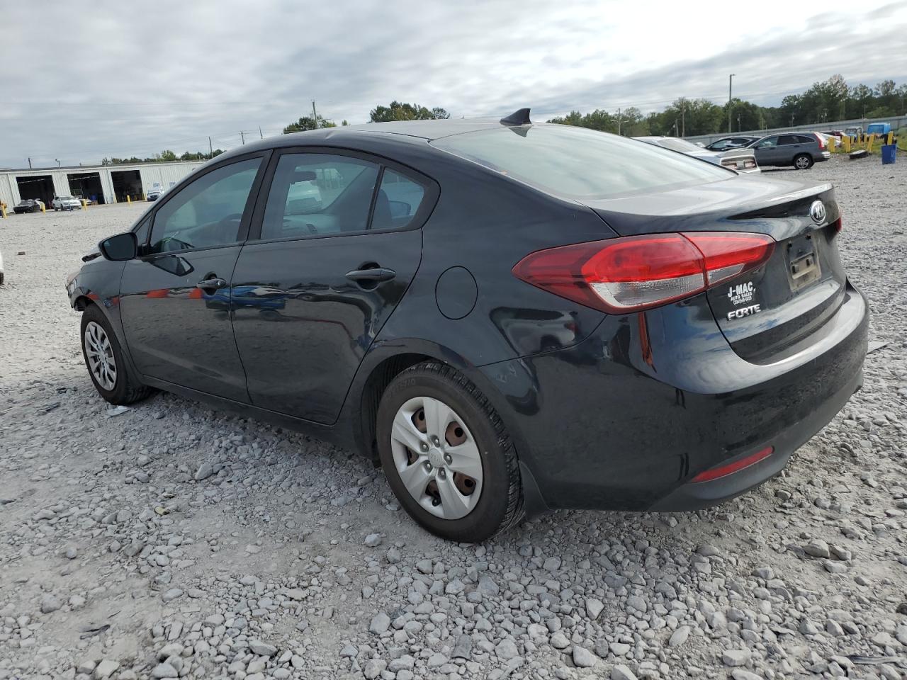 2018 Kia Forte Lx VIN: 3KPFK4A79JE168882 Lot: 81962205