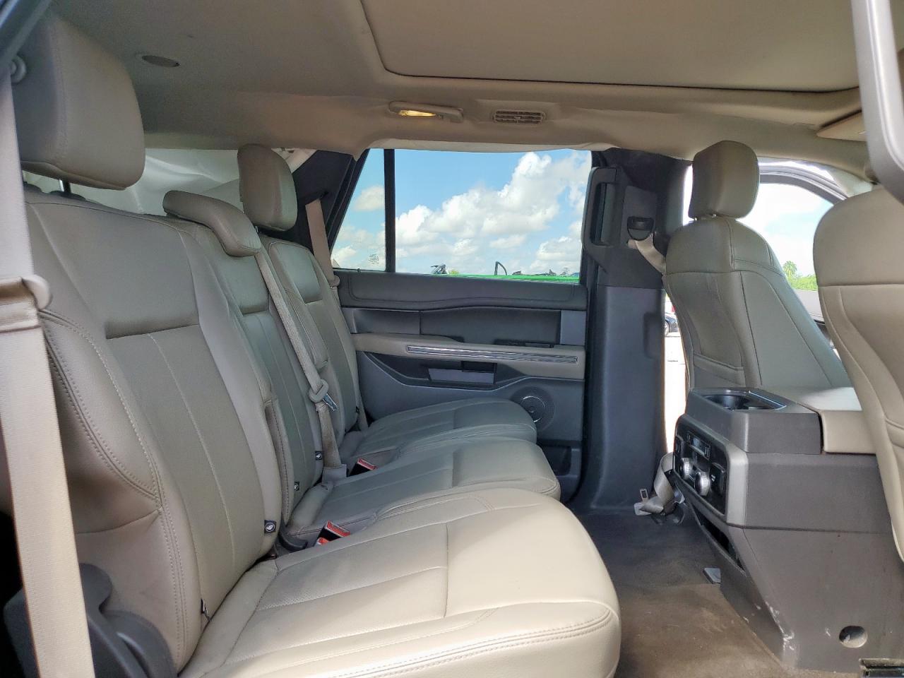 2020 Ford Expedition Xlt VIN: 1FMJU1HTXLEA24211 Lot: 83800495