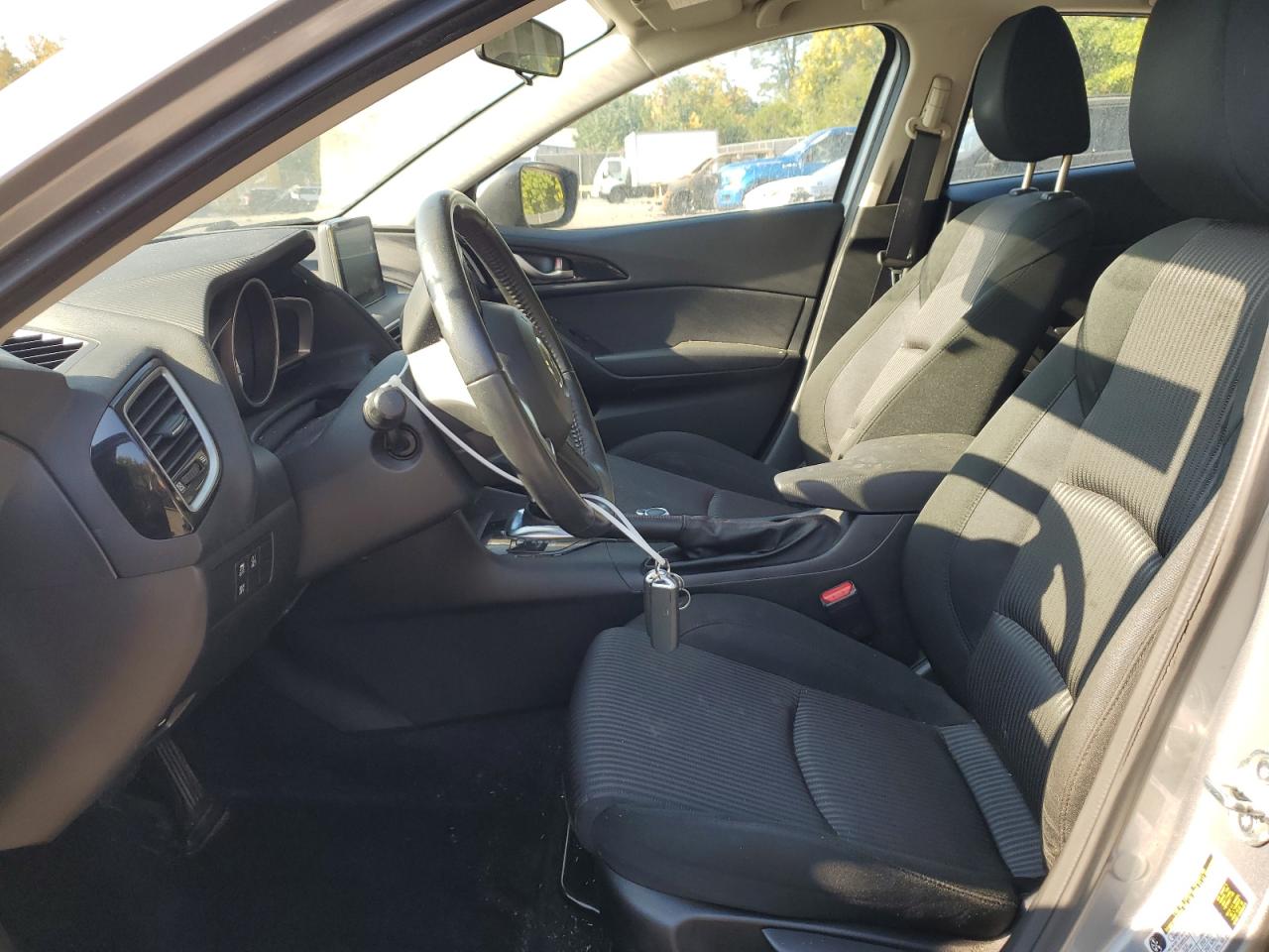 2014 Mazda 3 Touring VIN: JM1BM1V76E1117401 Lot: 71680635