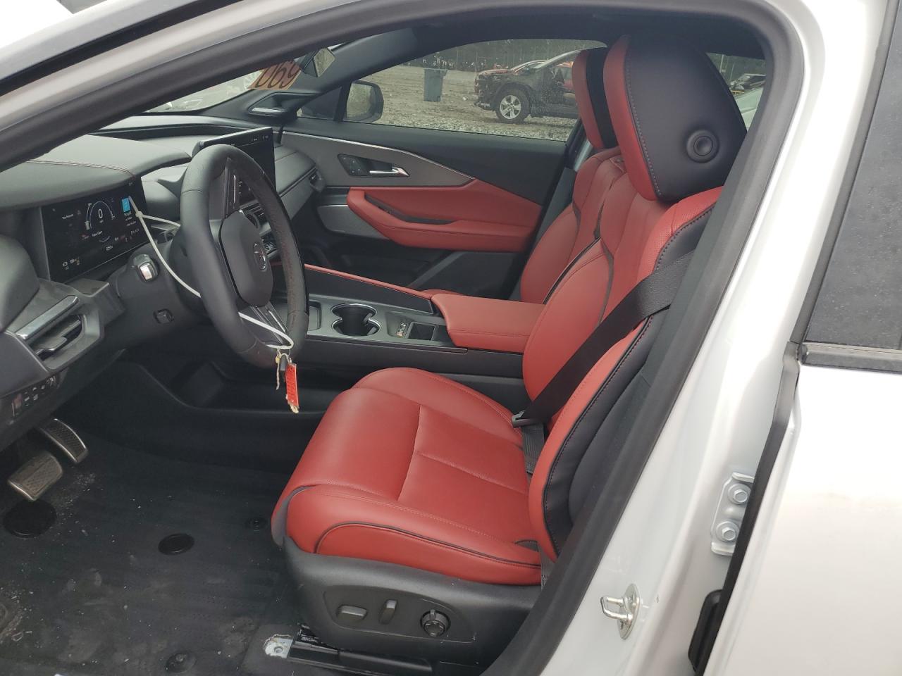 2024 Acura Zdx Type-S VIN: 4W5XHPRL7RZ512735 Lot: 80902735