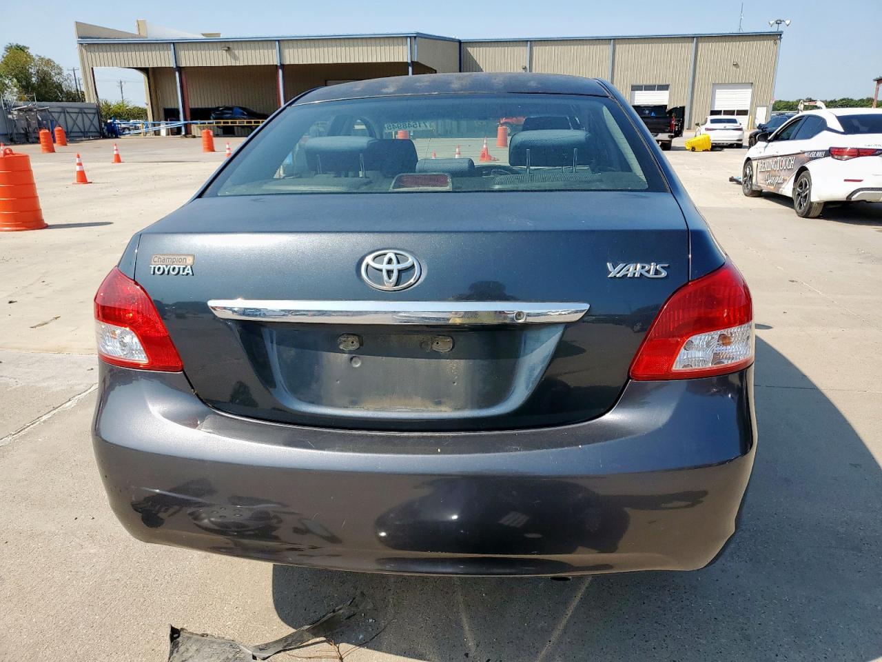 2010 Toyota Yaris VIN: JTDBT4K30A4078027 Lot: 71548945