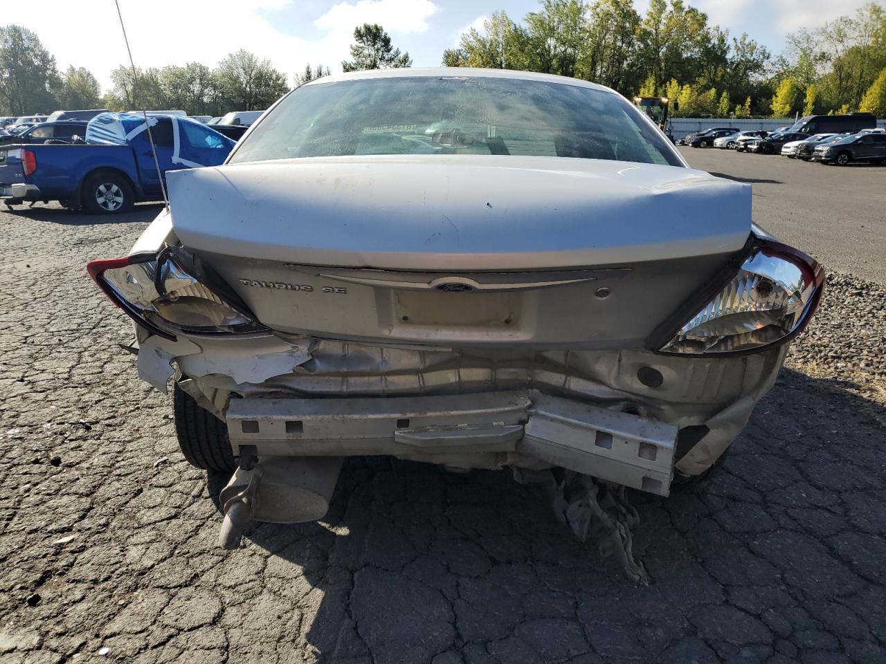 2004 Ford Taurus Se VIN: 1FAFP53UX4A102574 Lot: 81334565