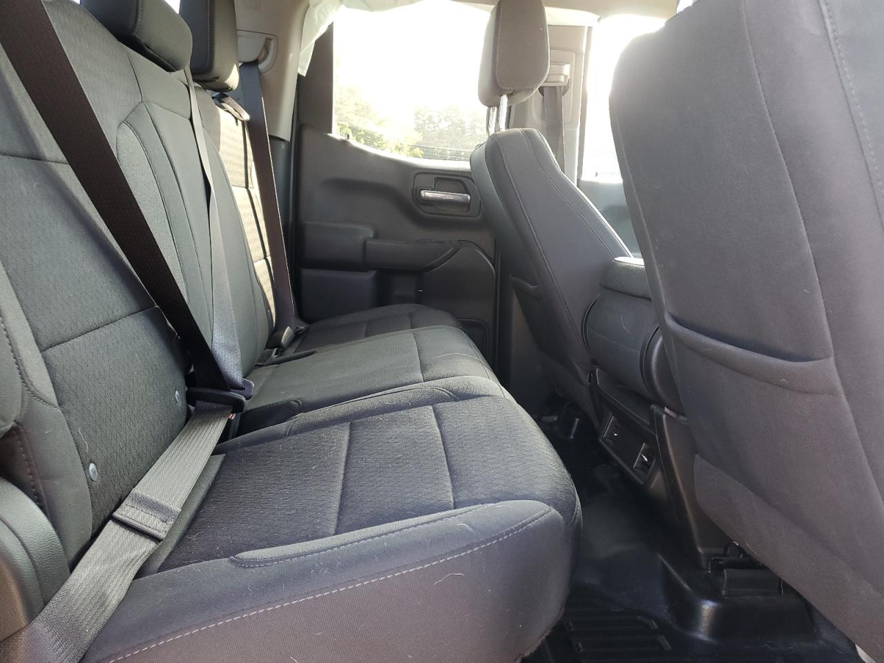 2023 GMC Sierra K1500 VIN: 1GTRUAED2PZ275243 Lot: 70943945