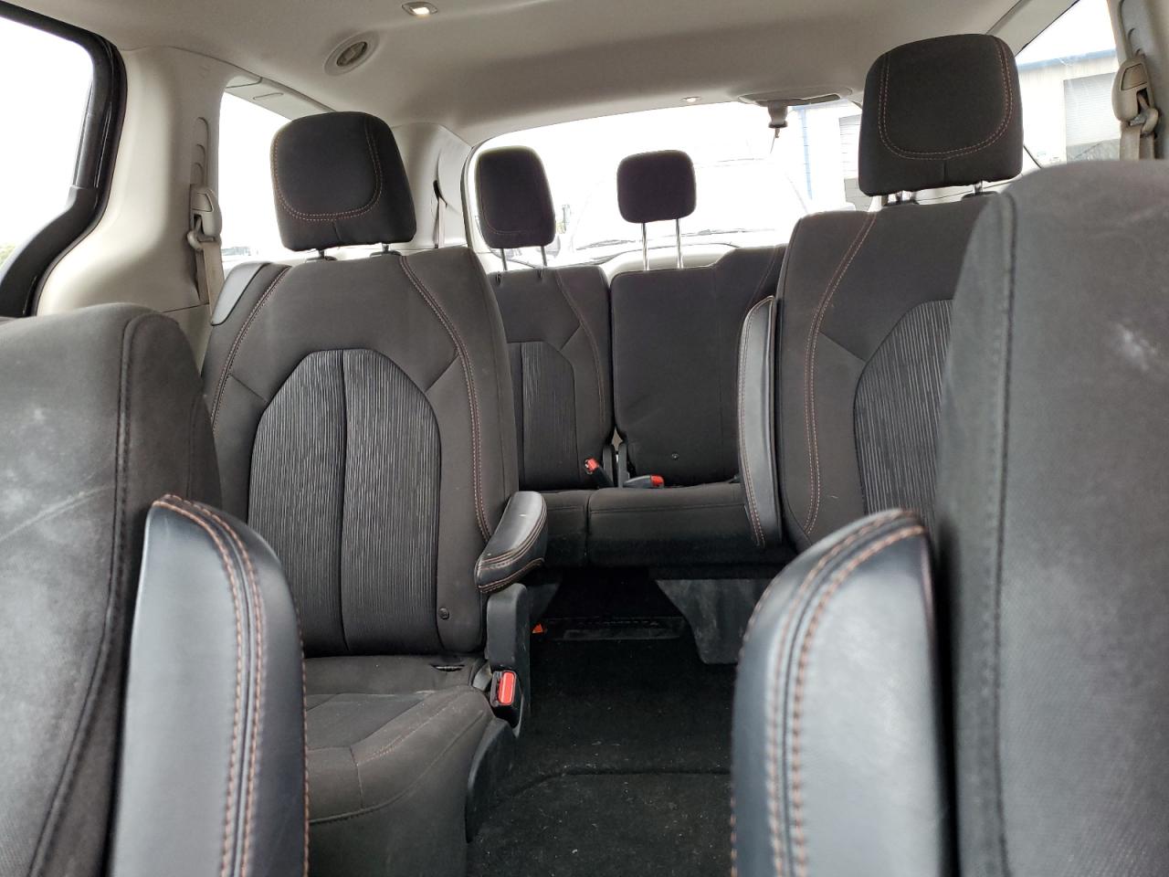 2017 Chrysler Pacifica Touring VIN: 2C4RC1DG6HR611213 Lot: 80650215