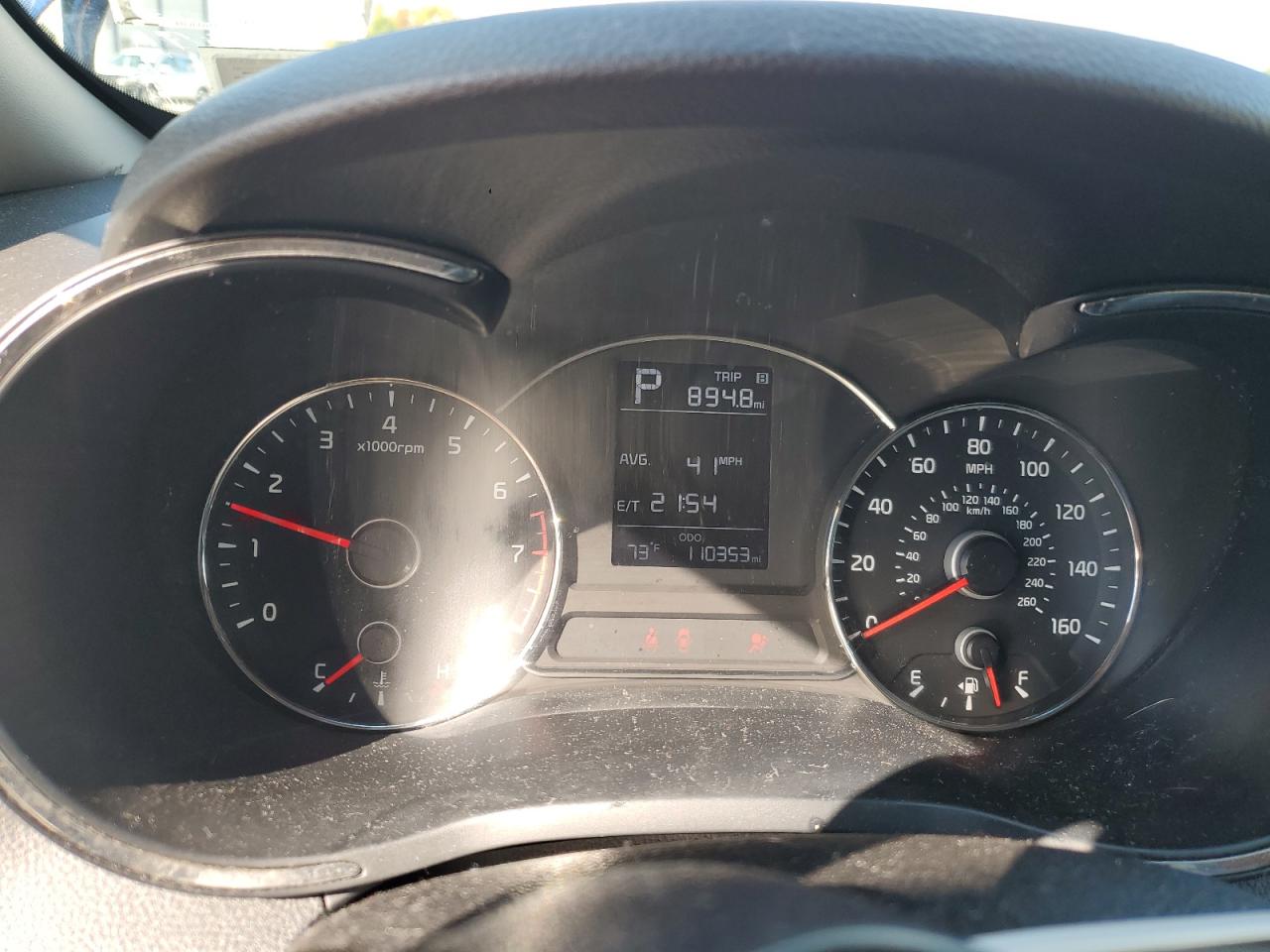 2018 Kia Forte Lx VIN: 3KPFK4A7XJE215806 Lot: 81867855