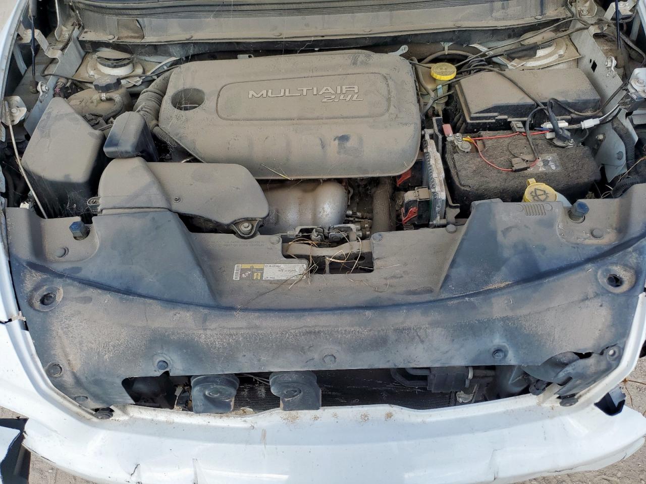 2015 Jeep Cherokee Sport VIN: 1C4PJLAB5FW766552 Lot: 81806715