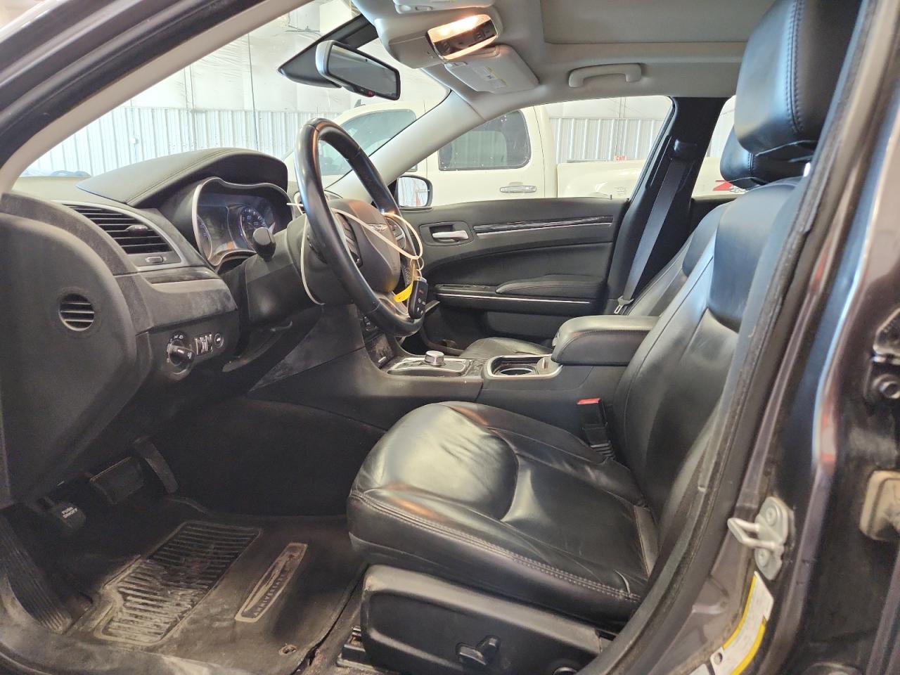 2016 Chrysler 300 Limited VIN: 2C3CCAAG4GH274012 Lot: 84195075