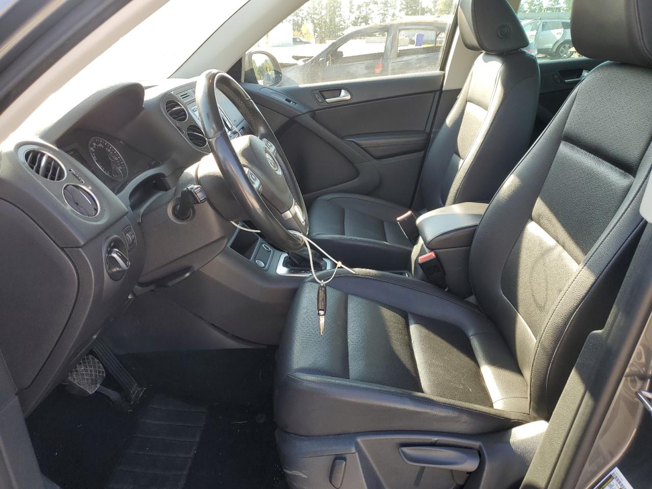 2014 Volkswagen Tiguan S VIN: WVGAV3AX1EW548396 Lot: 71436575