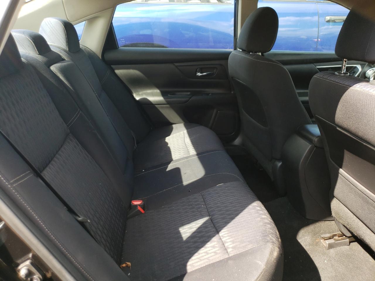 2017 Nissan Altima 2.5 VIN: 1N4AL3AP7HN363943 Lot: 70813525
