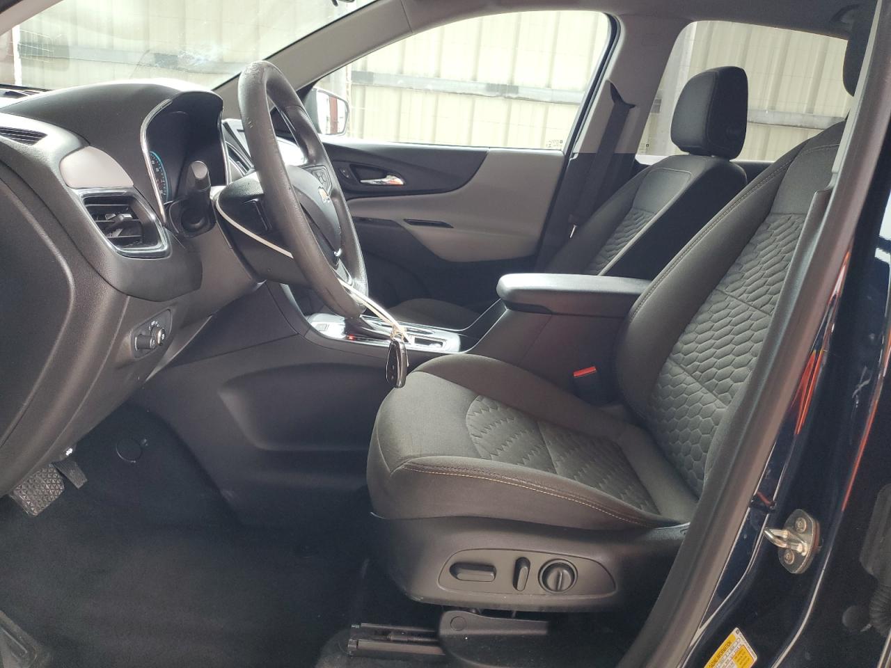 2021 Chevrolet Equinox Lt VIN: 3GNAXUEV1MS145808 Lot: 71950805