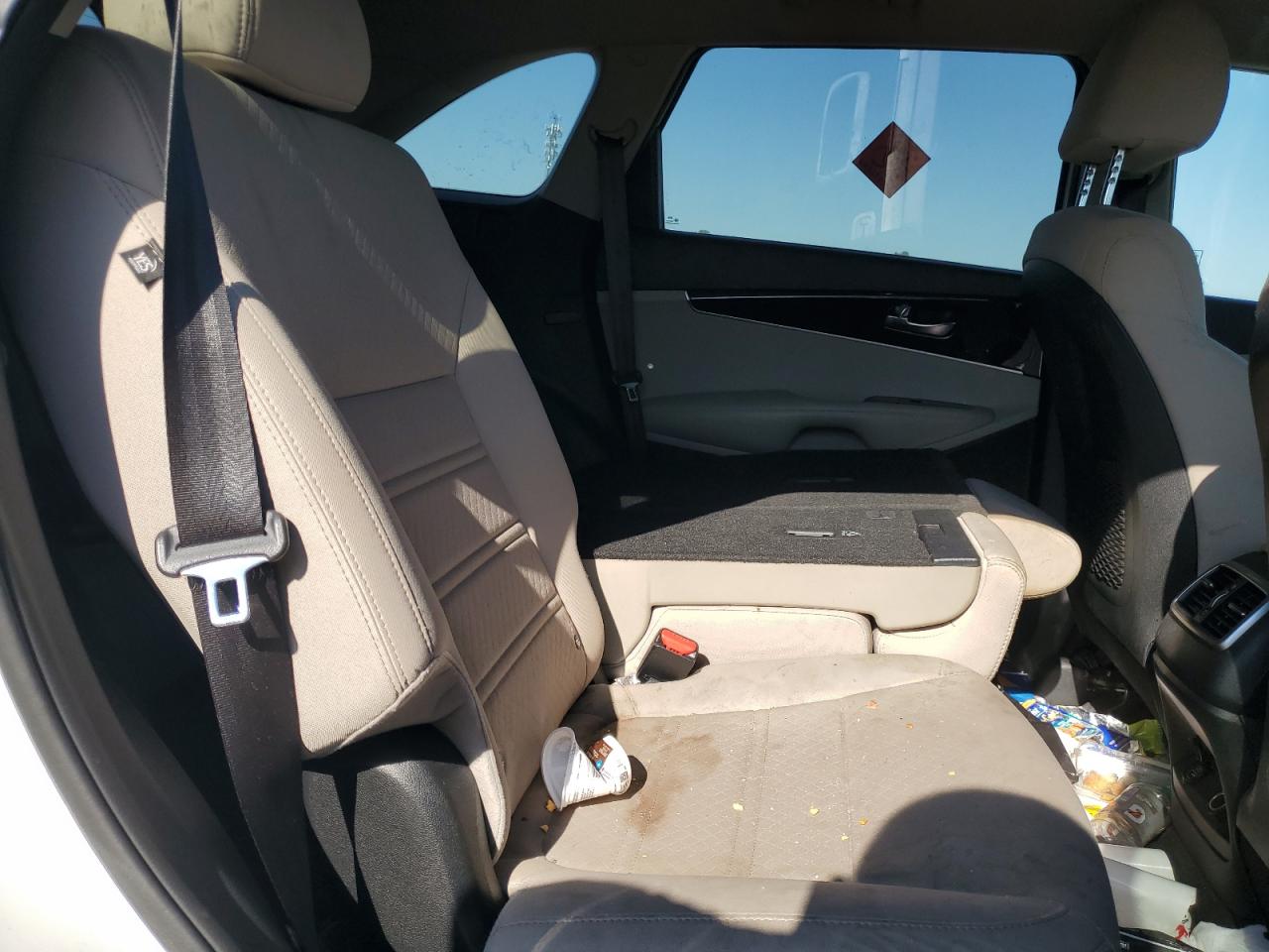 2019 Kia Sorento L VIN: 5XYPG4A33KG515534 Lot: 80626415