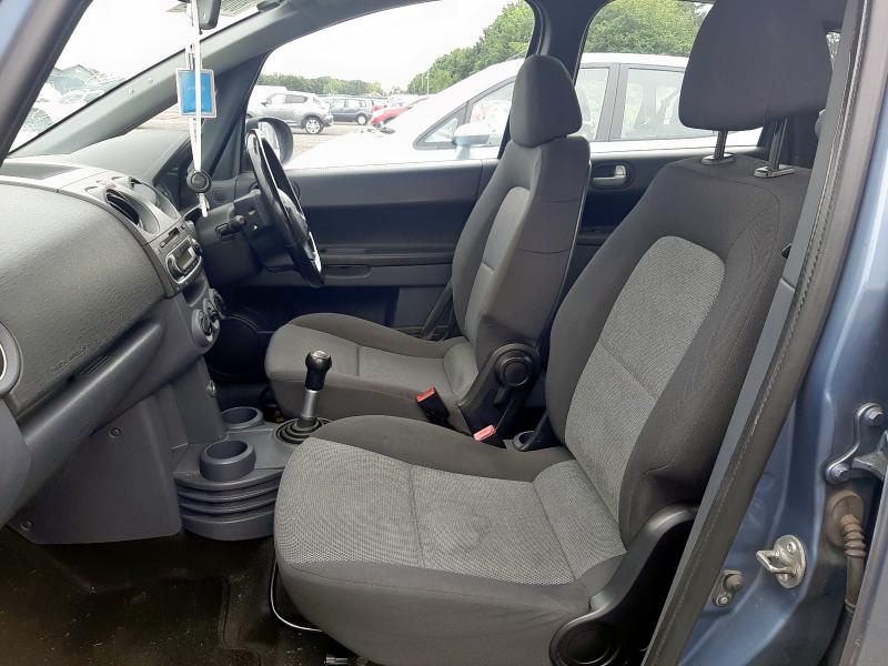 2009 MITSUBISHI COLT 1.3 CZ2 5DR