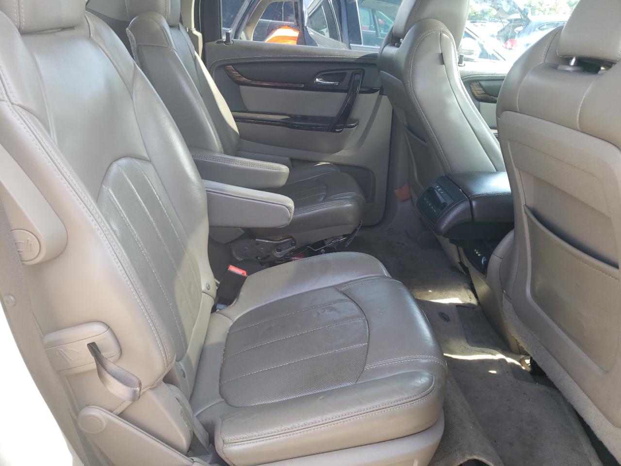 2013 GMC Acadia Denali VIN: 1GKKRTKD7DJ210406 Lot: 84003675