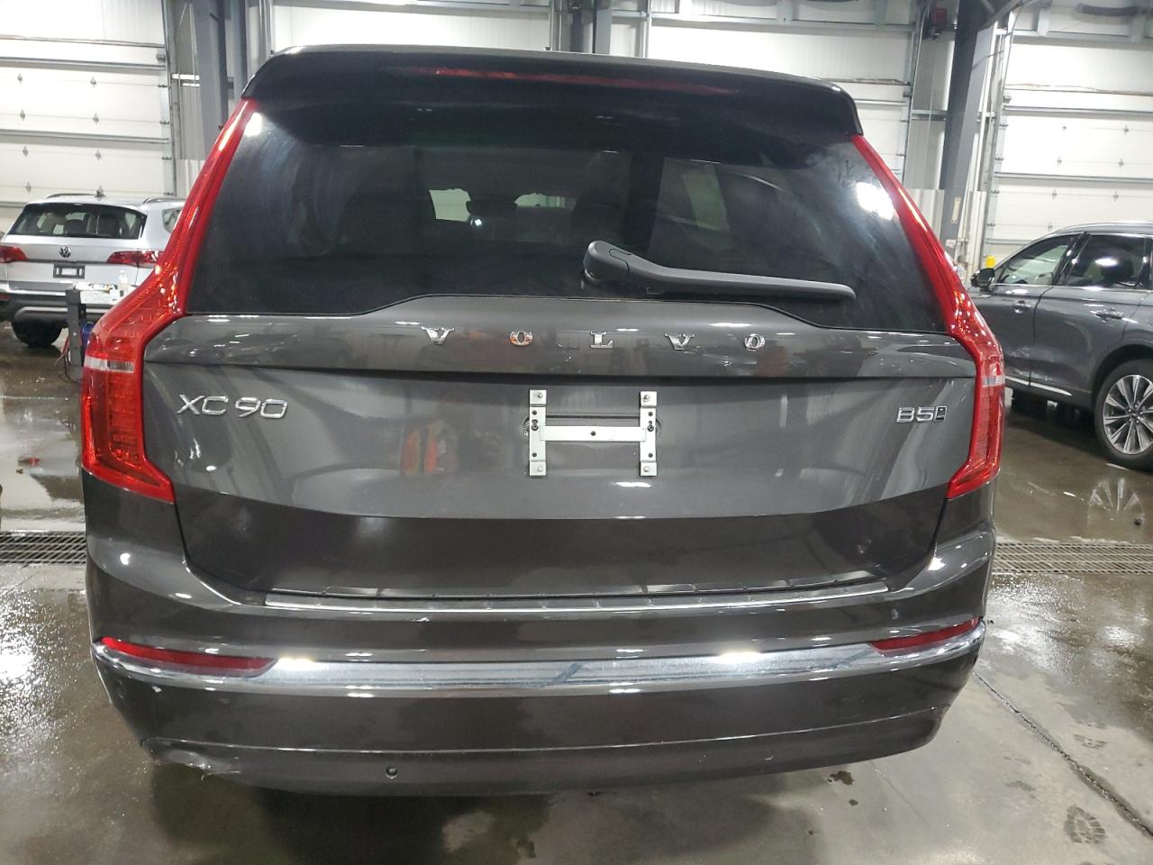 2025 Volvo Xc90 Core VIN: YV4M12PJ1S1322892 Lot: 80880075