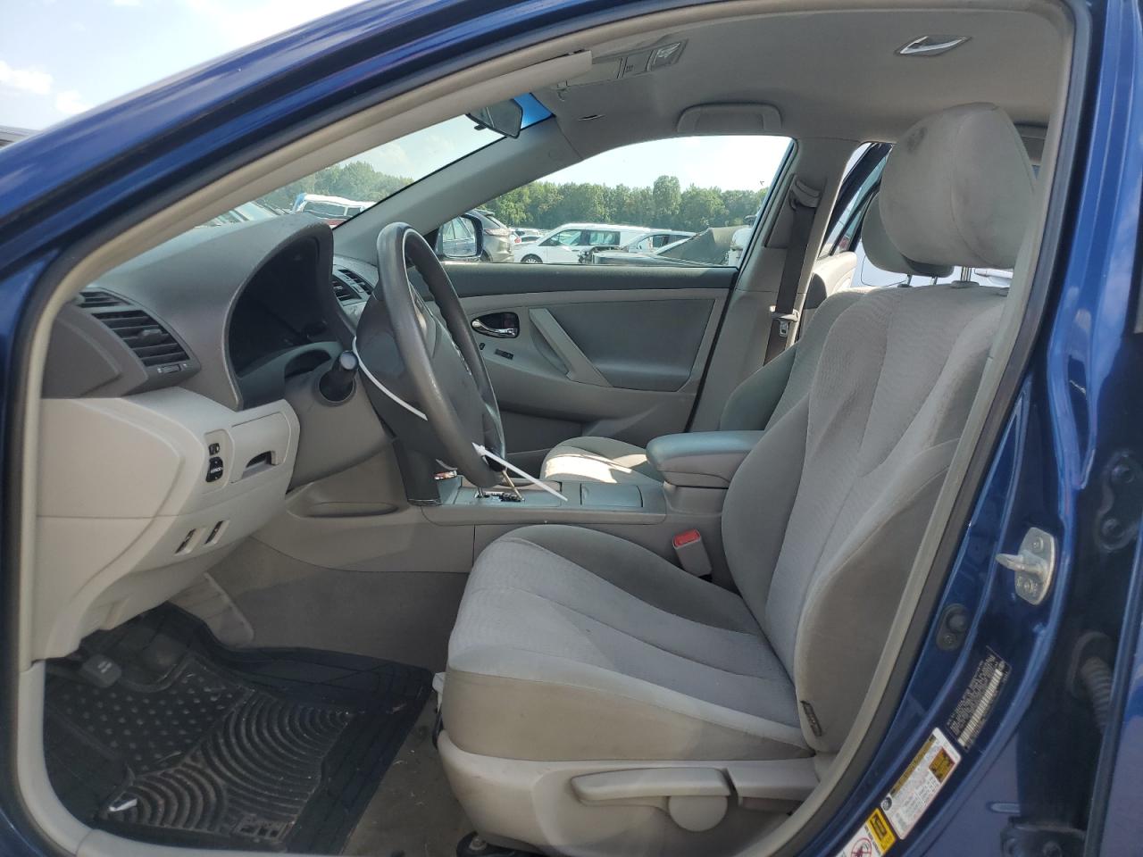 2010 Toyota Camry Base VIN: 4T1BF3EK9AU515197 Lot: 81586915
